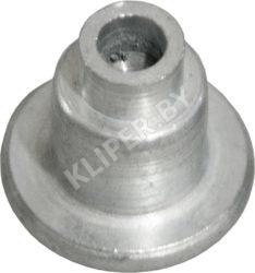 7576